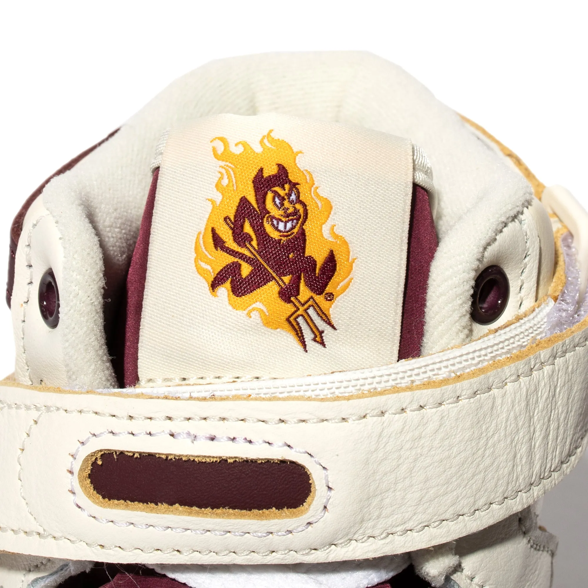 Adidas Mens Forum 84 High X EE Shoes 'Cloud White/Team Maroon/Team college Gold'