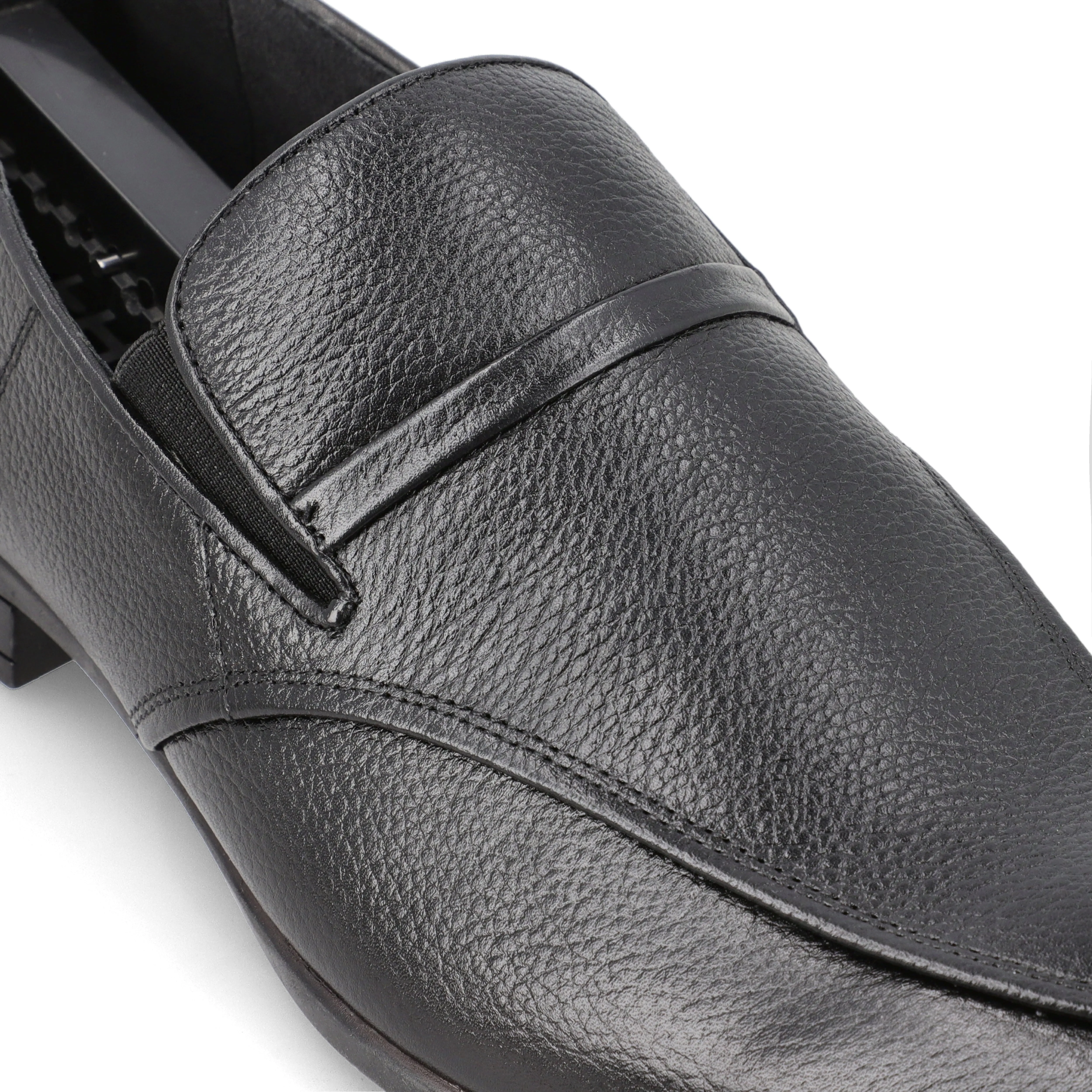 Classy Thin Strapped Loafers - Black