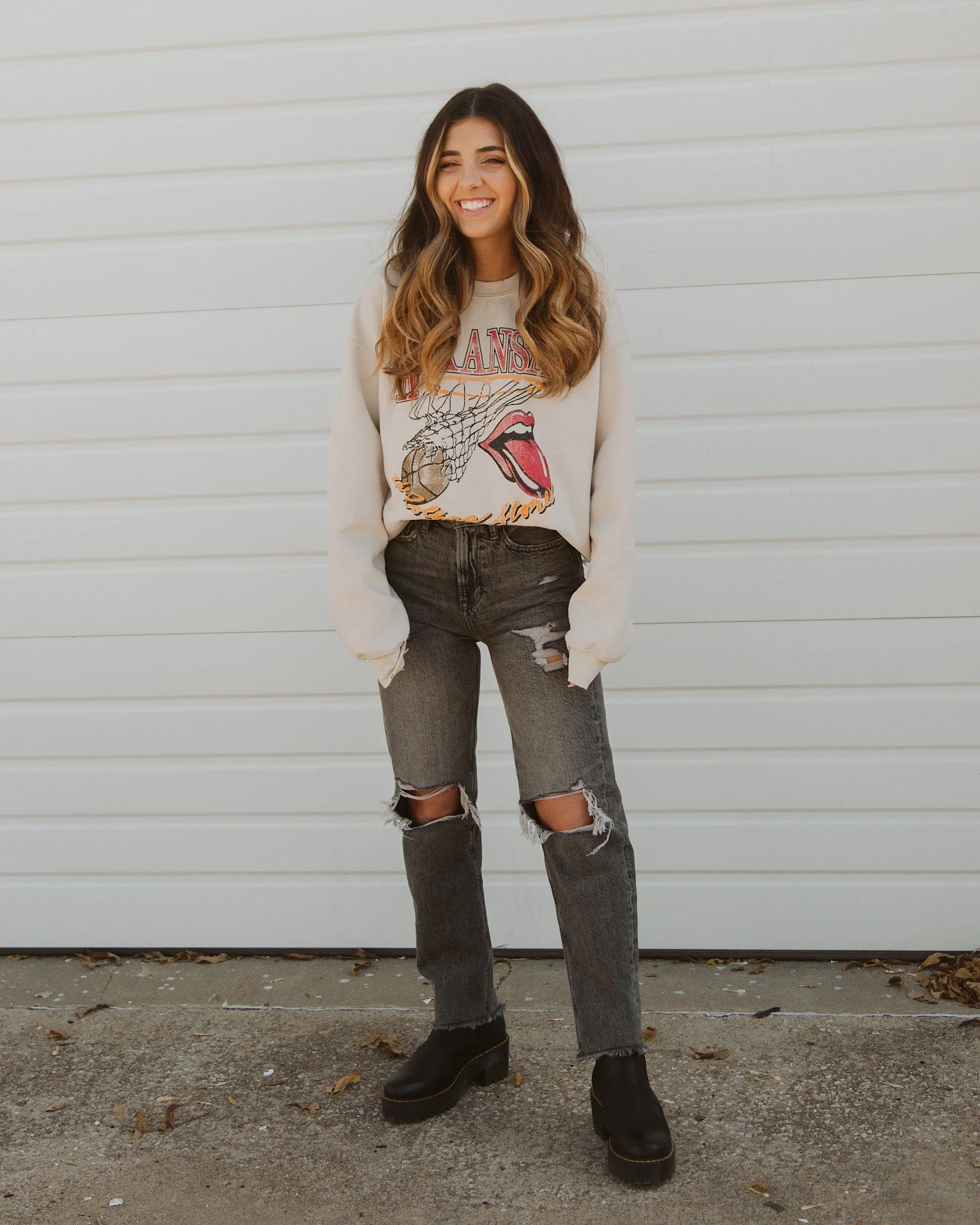 Rolling Stones Arkansas Basketball Net Sand Thrifted Sweatshirt